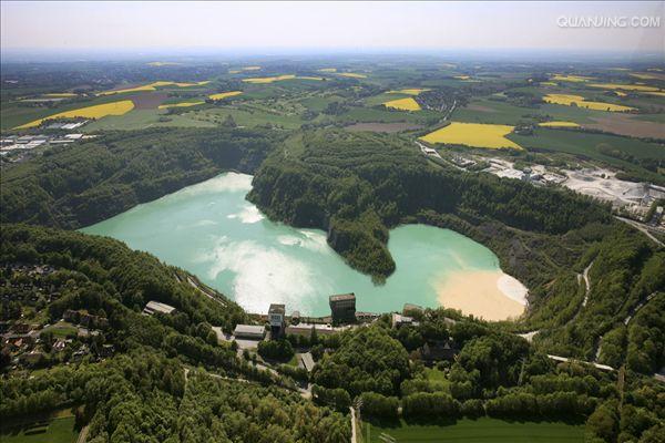 1686635592206712.jpeg 人工湖泊.jpeg