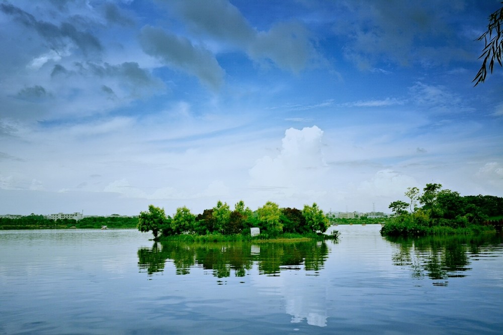 1712643760423271.jpg 1712643760423271.jpg